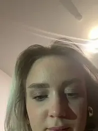 CherryEmmy stripchat stream image