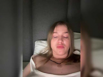 Kate_kotuk bongacams stream image