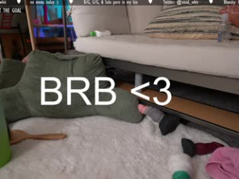 vivid_whit chaturbate stream image