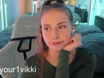 VikkiExtraCheese bongacams stream image