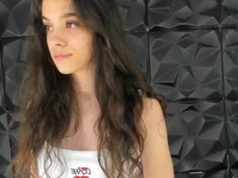 babyaylin chaturbate stream image