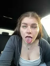 EllyNora stripchat stream image