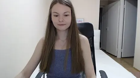 AnnaSweet18 stripchat stream image