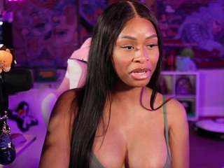 lovenzia camsoda stream image