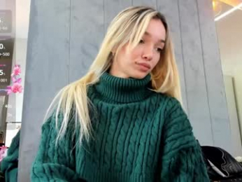 sassyt33n chaturbate stream image