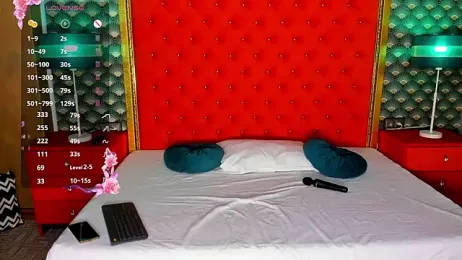 VallerieJones stripchat stream image