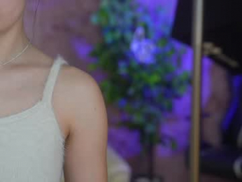 kira0541 chaturbate stream image