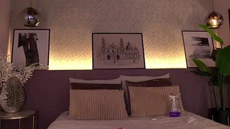 ElleDiane stripchat stream image