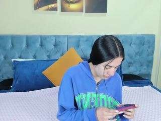 icysweetcam2 camsoda stream image