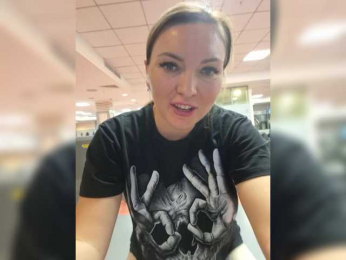 DIVORA bongacams stream image