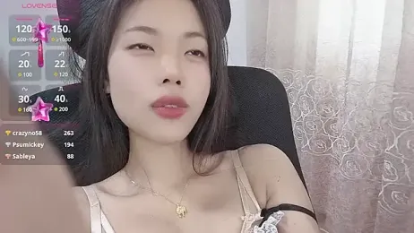 Lvy--v stripchat stream image