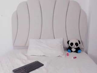 kaity-layne camsoda stream image