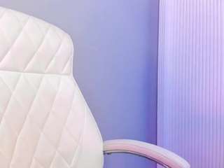 akura011 camsoda stream image