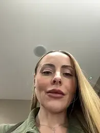 EmaSalis stripchat stream image