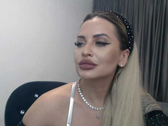 lovelyblondyx bongacams stream image
