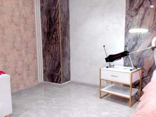 lenathompson camsoda stream image