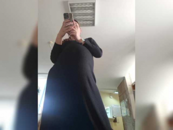 DIVORA bongacams stream image