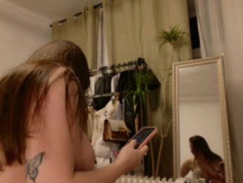 EmilyxJames bongacams stream image