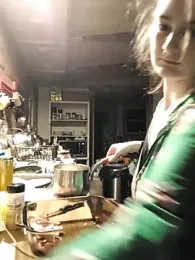 Snowbunnycake_131 stripchat stream image