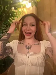 babydolll stripchat stream image