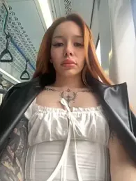 babydolll stripchat stream image