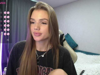 SweetyMia bongacams stream image
