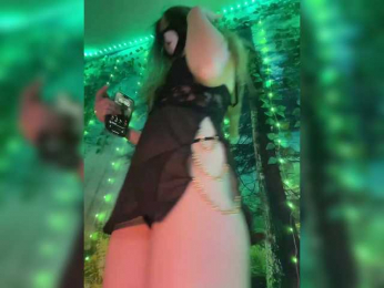 -Summer- bongacams stream image