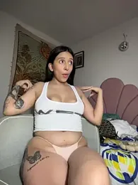 kiaraglam2 stripchat stream image