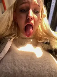 Milkyy_wway stripchat stream image