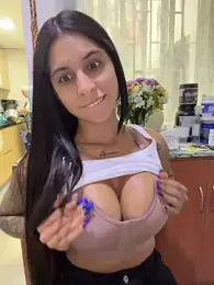 charlotte_stevenss_ stripchat stream image