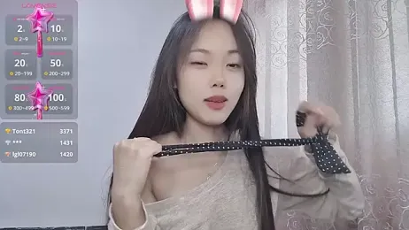 Lvy--v stripchat stream image