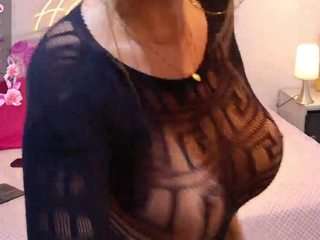 amyhonney camsoda stream image