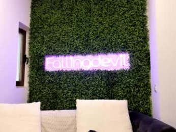 hotfallingdevil chaturbate stream image