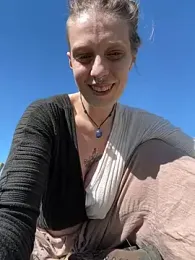 MenaDreadfull stripchat stream image