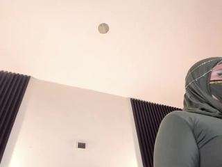 cloe-adams camsoda stream image