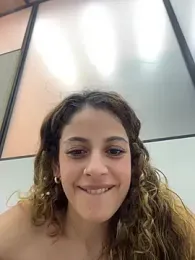 alana15 stripchat stream image