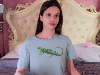 Enchantressss bongacams stream image