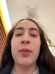 Holly_Play stripchat stream image