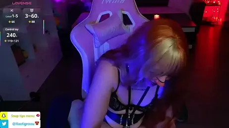 Autumn_Nighht stripchat stream image