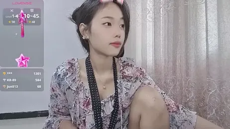 Lvy--v stripchat stream image