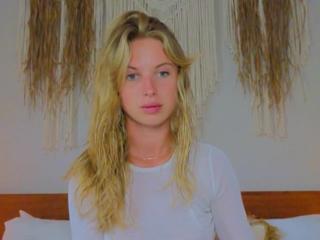 Emma Wilde flirt4free stream image