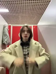 Lily__Belle stripchat stream image