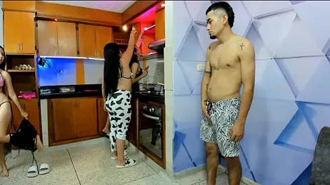 royalgirls_x stripchat stream image