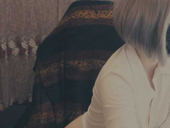 Dark_Cherry bongacams stream image