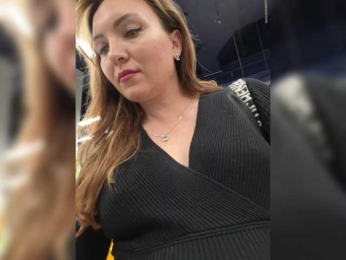 DIVORA bongacams stream image