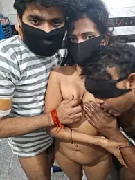 Cute_plak01 stripchat stream image