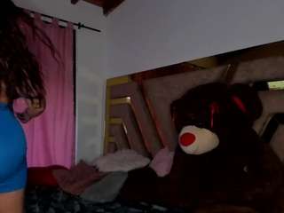 gisellereyess camsoda stream image