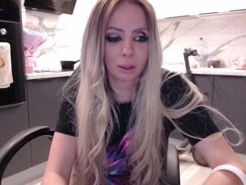 blondalina bongacams stream image