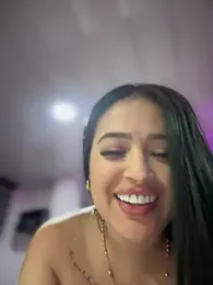 Sara_fun stripchat stream image