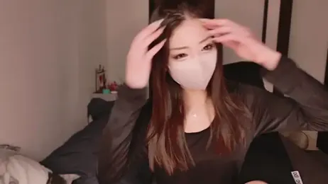 miRei- stripchat stream image